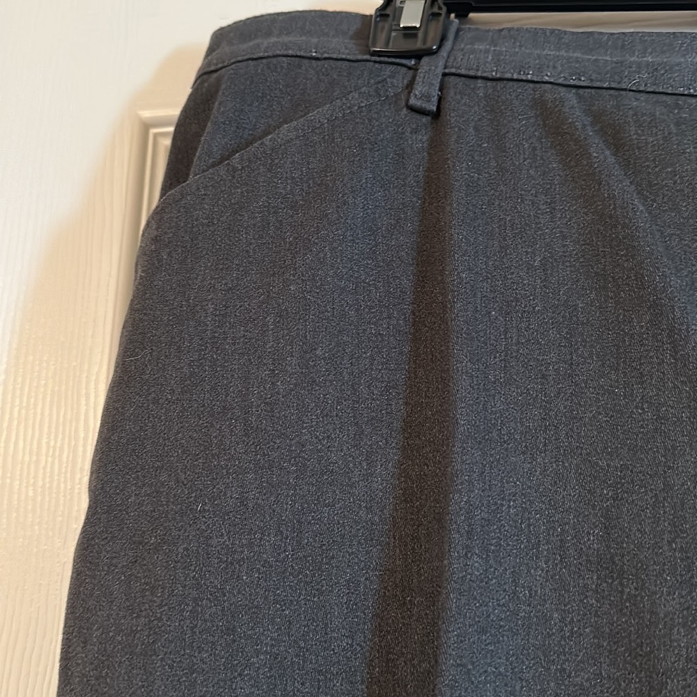 Pants - Picture 3 of 5